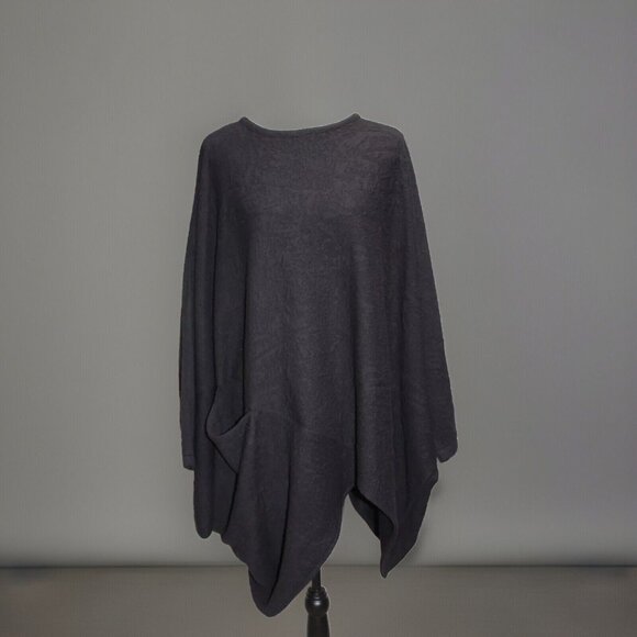 Kadem Sasson Sweater Poncho Cape Lagenlook black Pullover Pocket Israel One Size - Picture 1 of 7